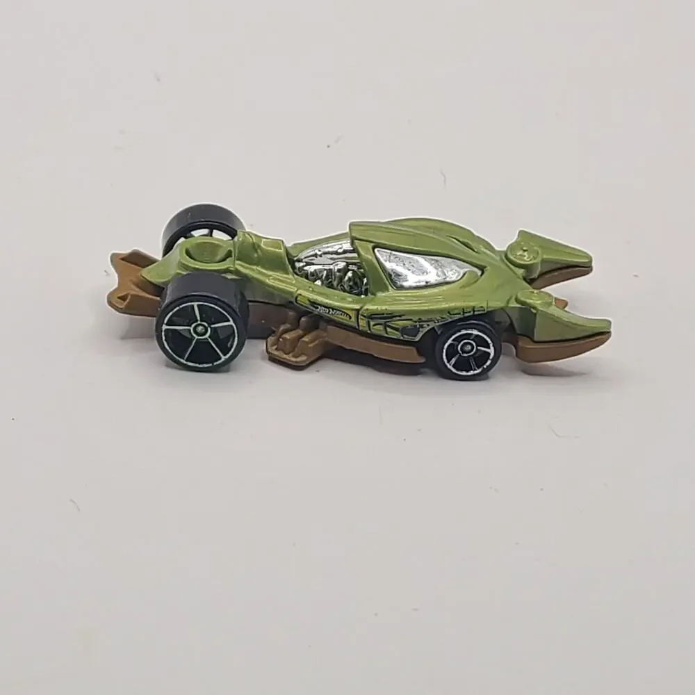 Hot Wheels Lime Green Scorpedo, Missing Tail  (012-27)